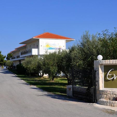 Evripidis Hotel Afytos Exterior foto