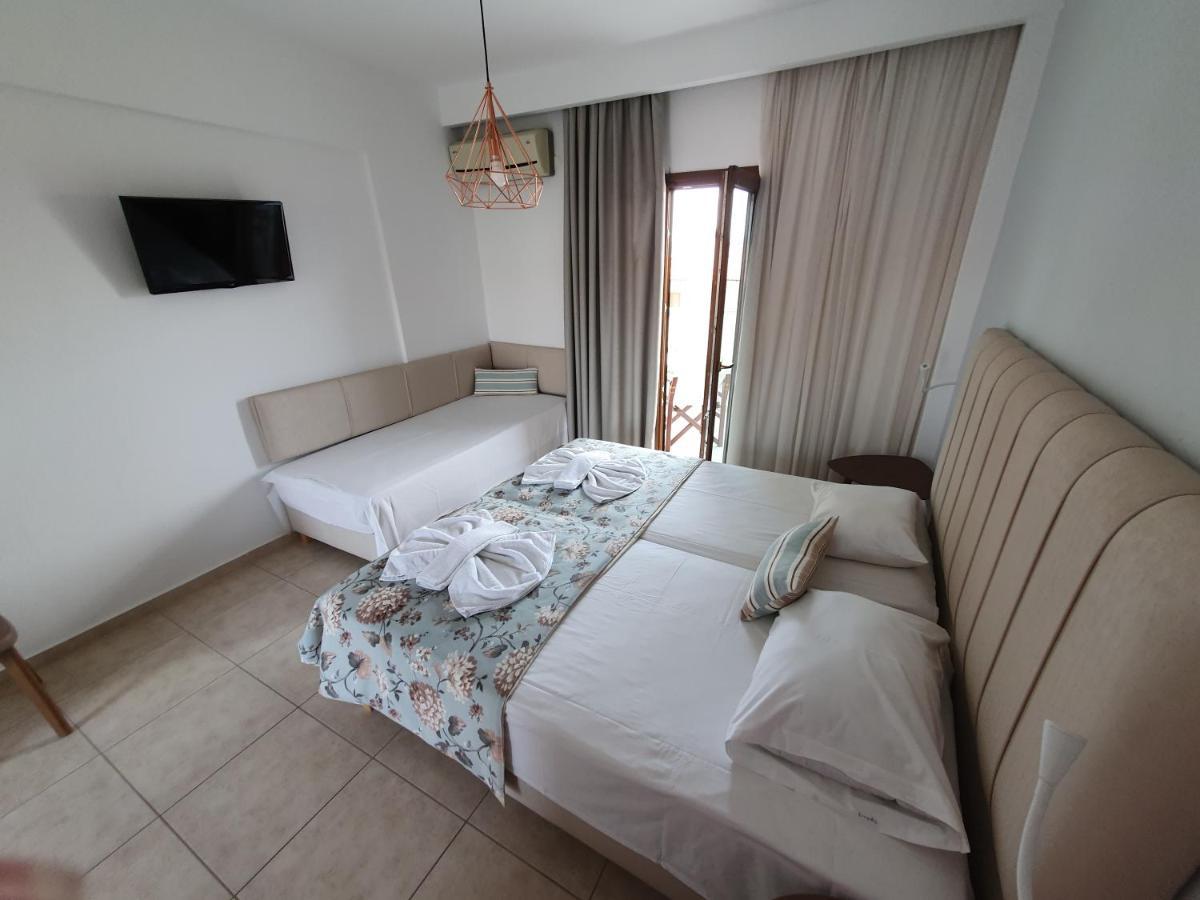 Evripidis Hotel Afytos Exterior foto